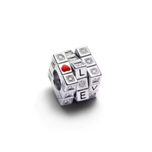 Charm Cubo LOVE